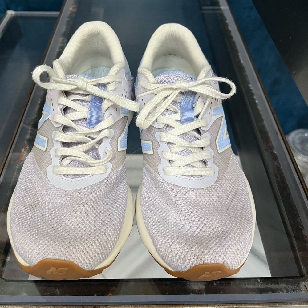 New balance running shoes